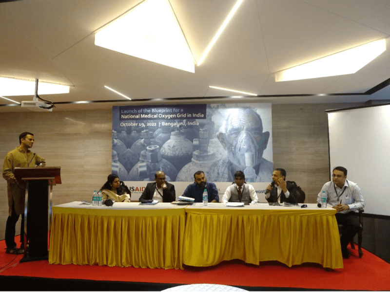 Members participating in the panel discussion, from left to right: Dr. Shyamashree Das from BMGF, Karnataka Health Commissioner Mr. D Randeep, Swasth Alliance CEO Dr. Ajay Nair, Mr. Vijay Paulraj from USAID, and Dr. Parvez Memon from JHPIEGO.
